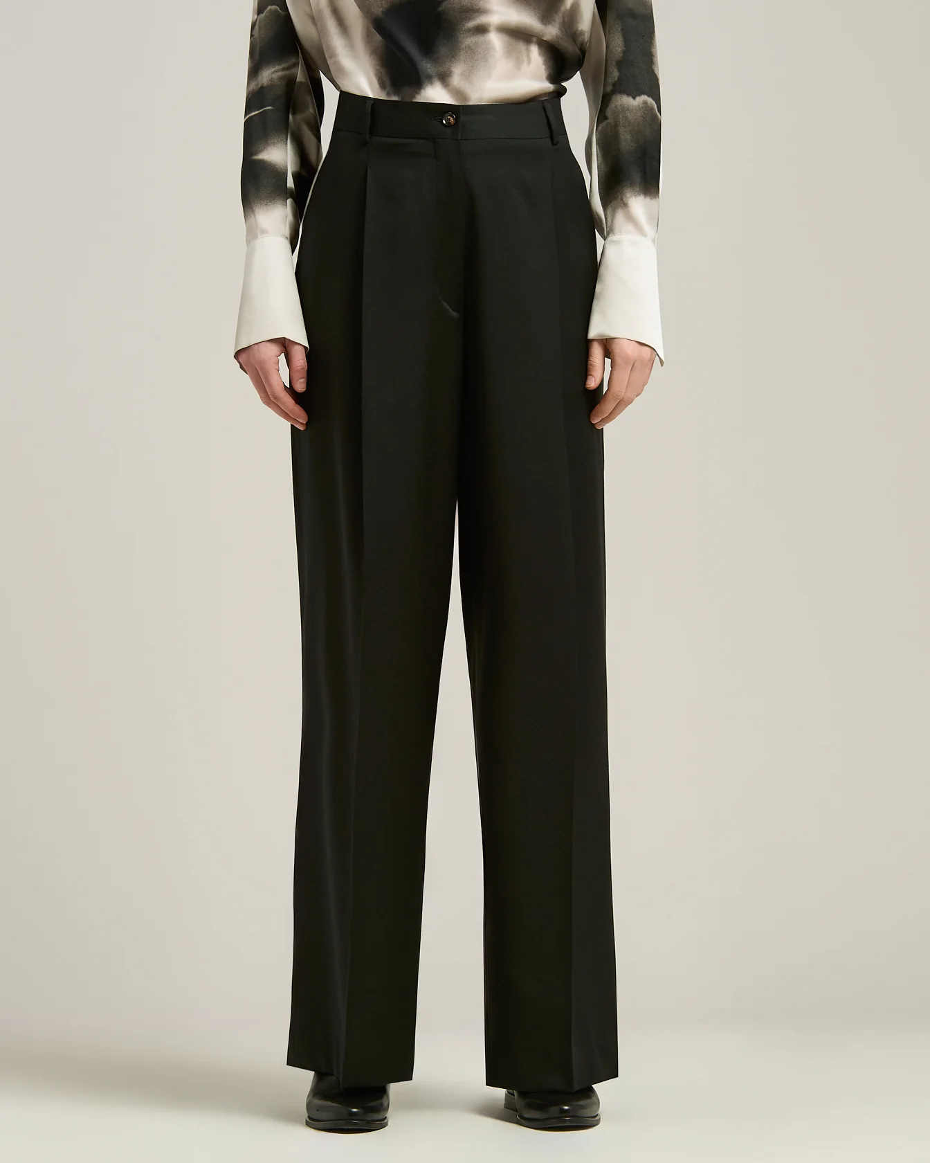 PURE WOOL TROUSERS - Image 2