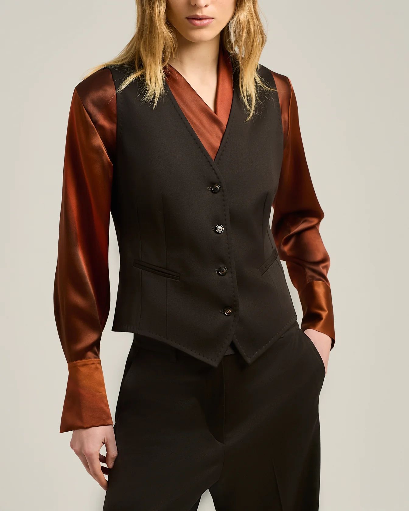WAISTCOAT IN STRETCH VIRGIN WOOL DARK BROWN - Image 4